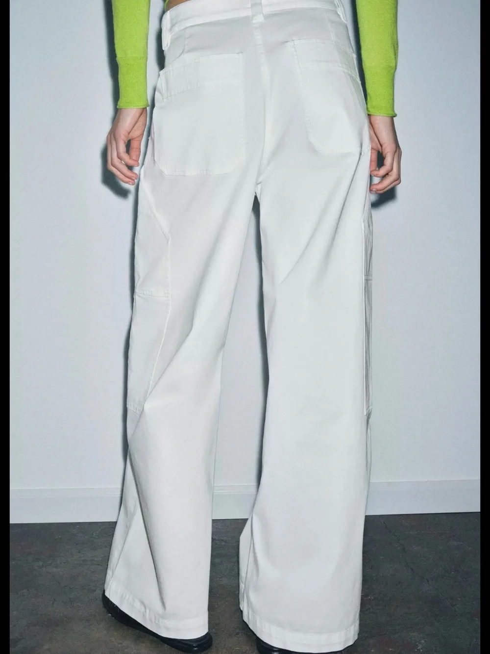 Wide Leg High-Rise Pants in White